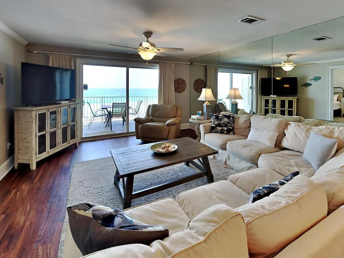 Beautiful Home In Destin With Outdoor Swimming Pool And 3 Bedrooms